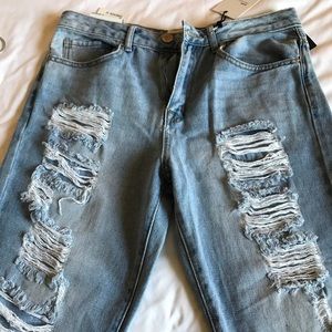 Boyfriend Fit Denim Jeans